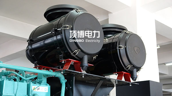 柴油發(fā)電機(jī)空氣濾清器
